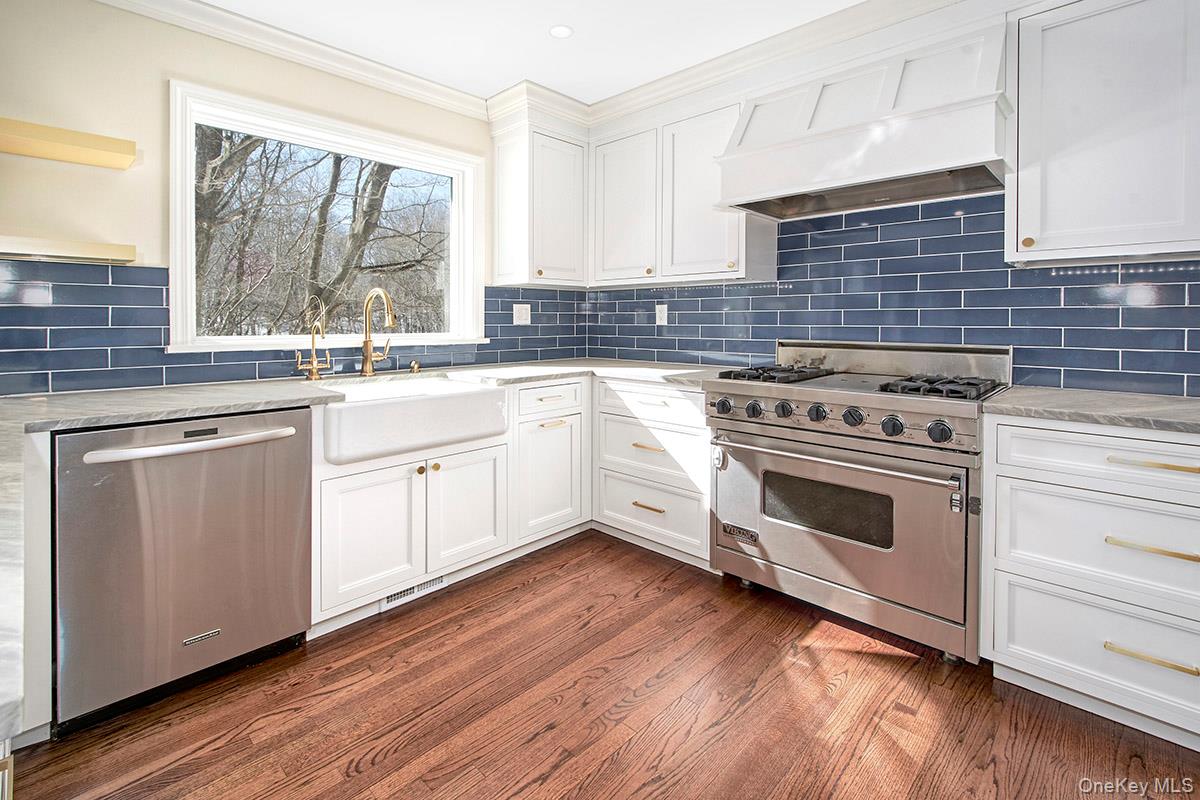 415 Sarles Street Mount Kisco, NY 10549 - Photo 12 of 43