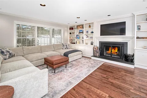 $1,899,000 | 415 Sarles Street, Bedford Corners, NY 10549