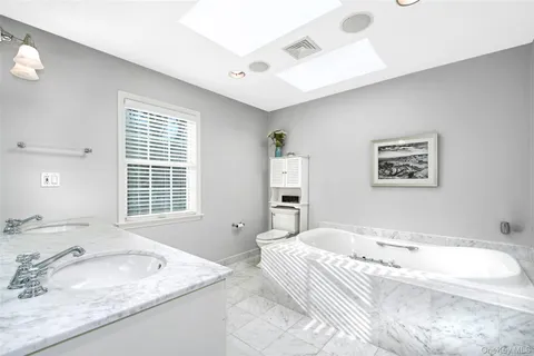 $1,899,000 | 415 Sarles Street, Bedford Corners, NY 10549