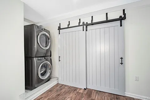 $1,899,000 | 415 Sarles Street, Bedford Corners, NY 10549