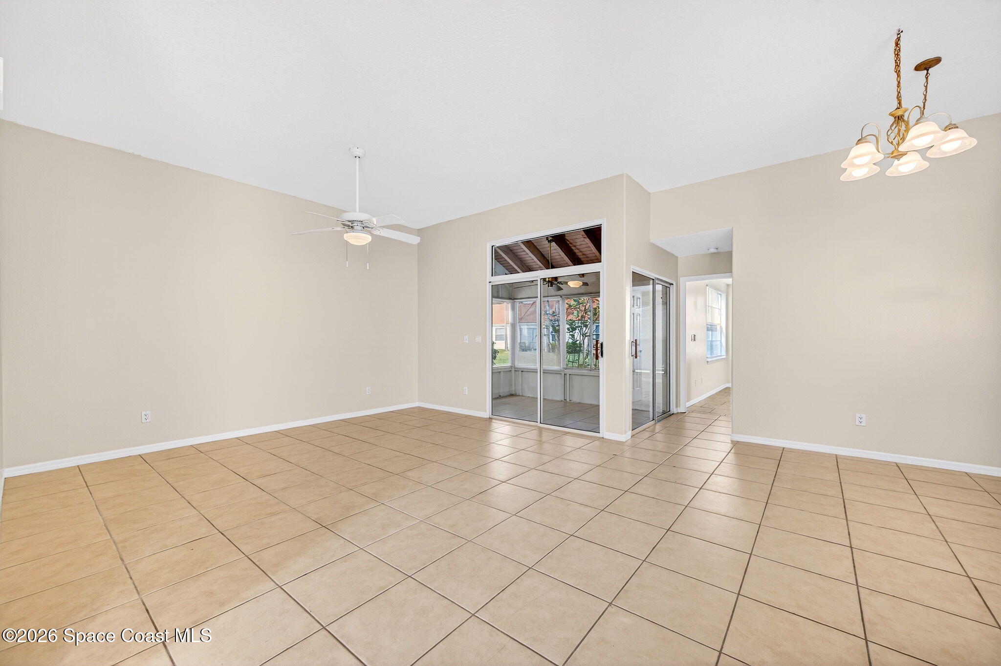 740 Spring Valley Drive Melbourne, FL 32940 - Photo 8 of 42 014_DSC_0443