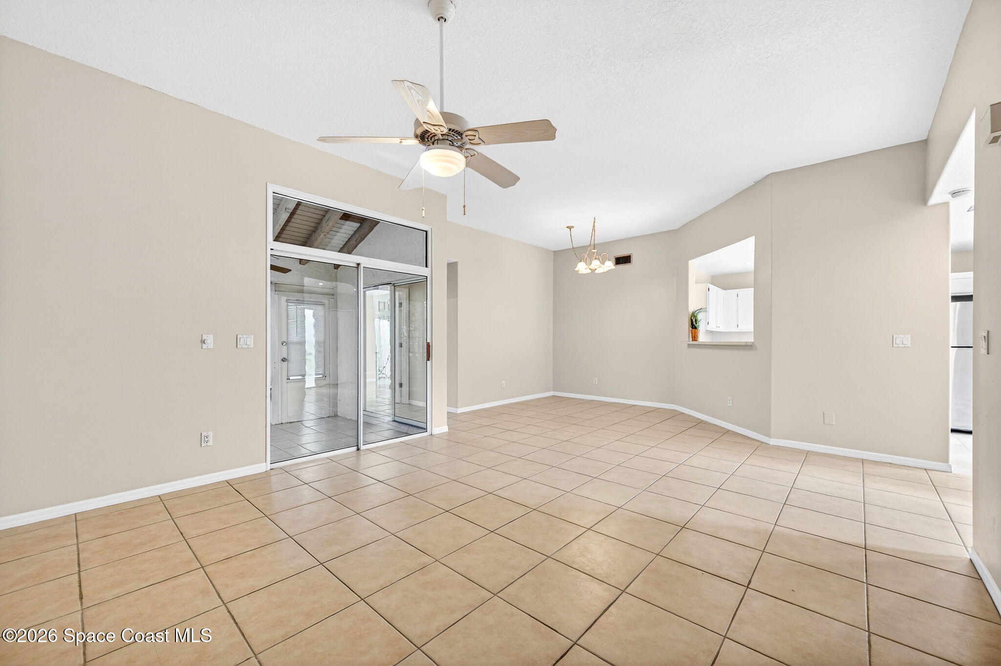 740 Spring Valley Drive Melbourne, FL 32940 - Photo 9 of 42 015_DSC_0447