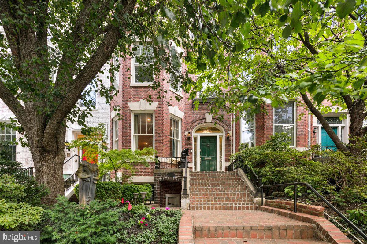 1836 Belmont Road Northwest Washington, DC 20009 - Photo 1 of 50