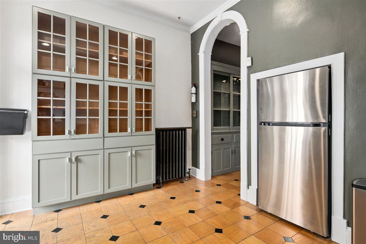 1836 Belmont Road Northwest Washington, DC 20009 - Photo 37 of 50
