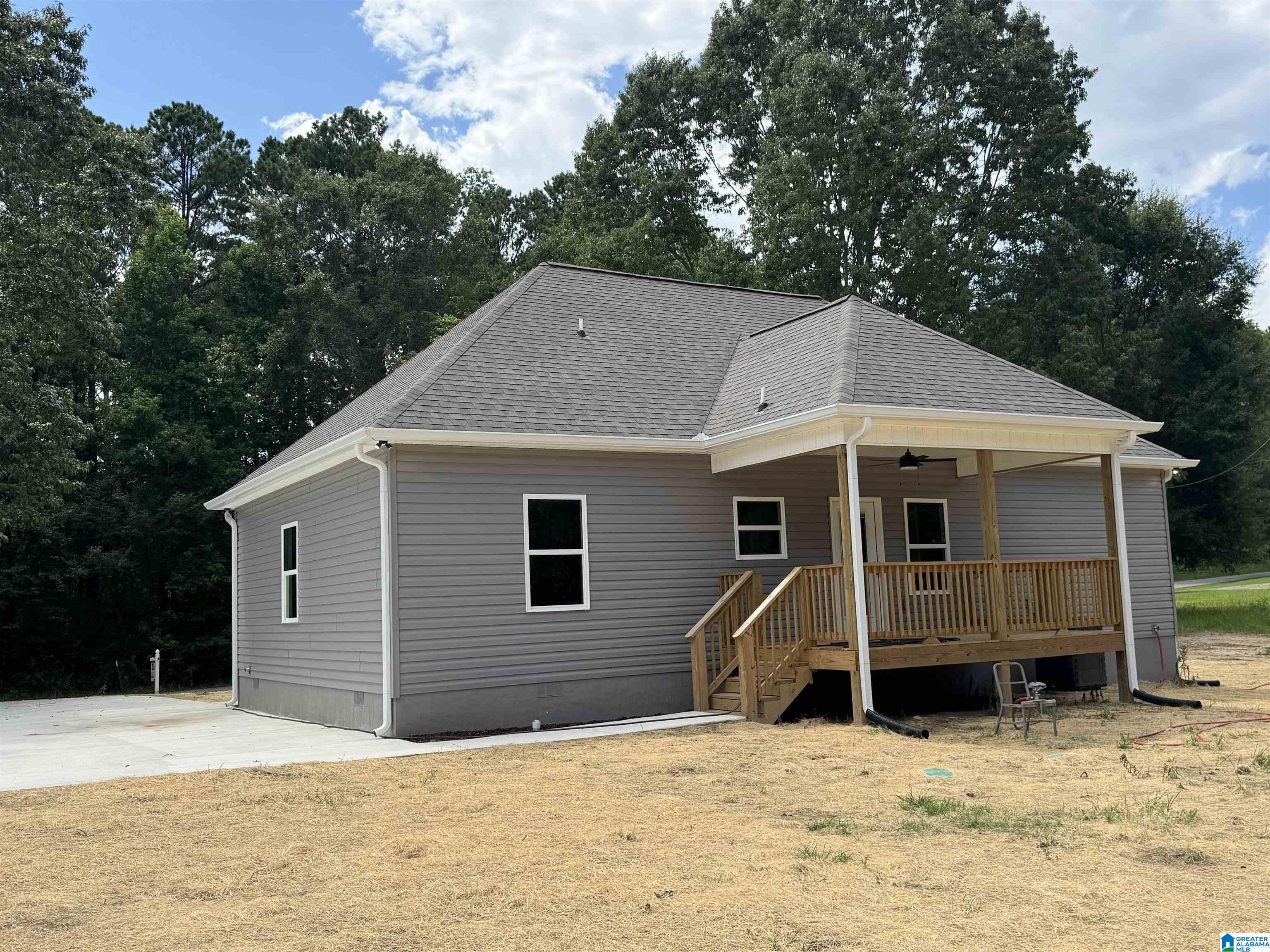 133 Water Tank Road Hayden, AL 35079 - Photo 7 of 41