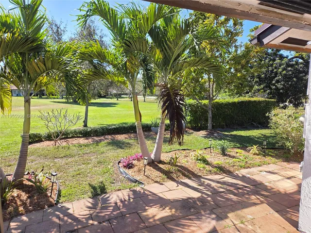 $2,590 | 9352 Wedgewood Lane, Unit A1, Tamarac, FL 33321