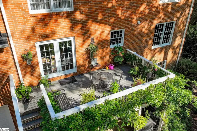 $699,900 | 206 Honey Horn Drive, Simpsonville, SC 29681