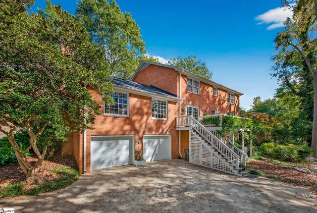 $699,900 | 206 Honey Horn Drive, Simpsonville, SC 29681