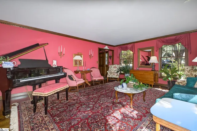 $739,900 | 206 Honey Horn Drive, Simpsonville, SC 29681