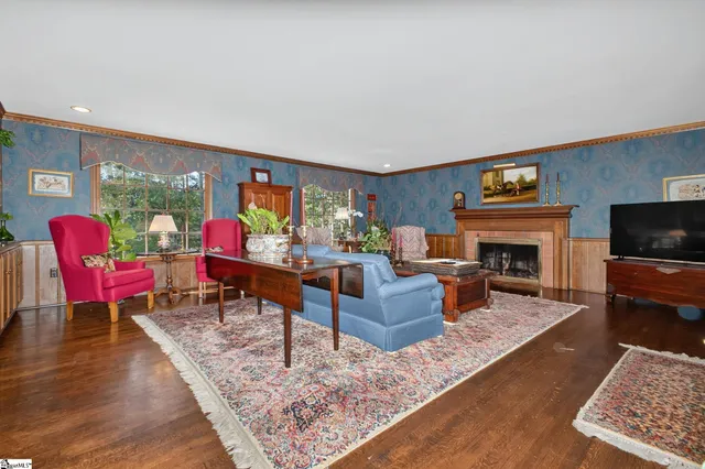 $699,900 | 206 Honey Horn Drive, Simpsonville, SC 29681