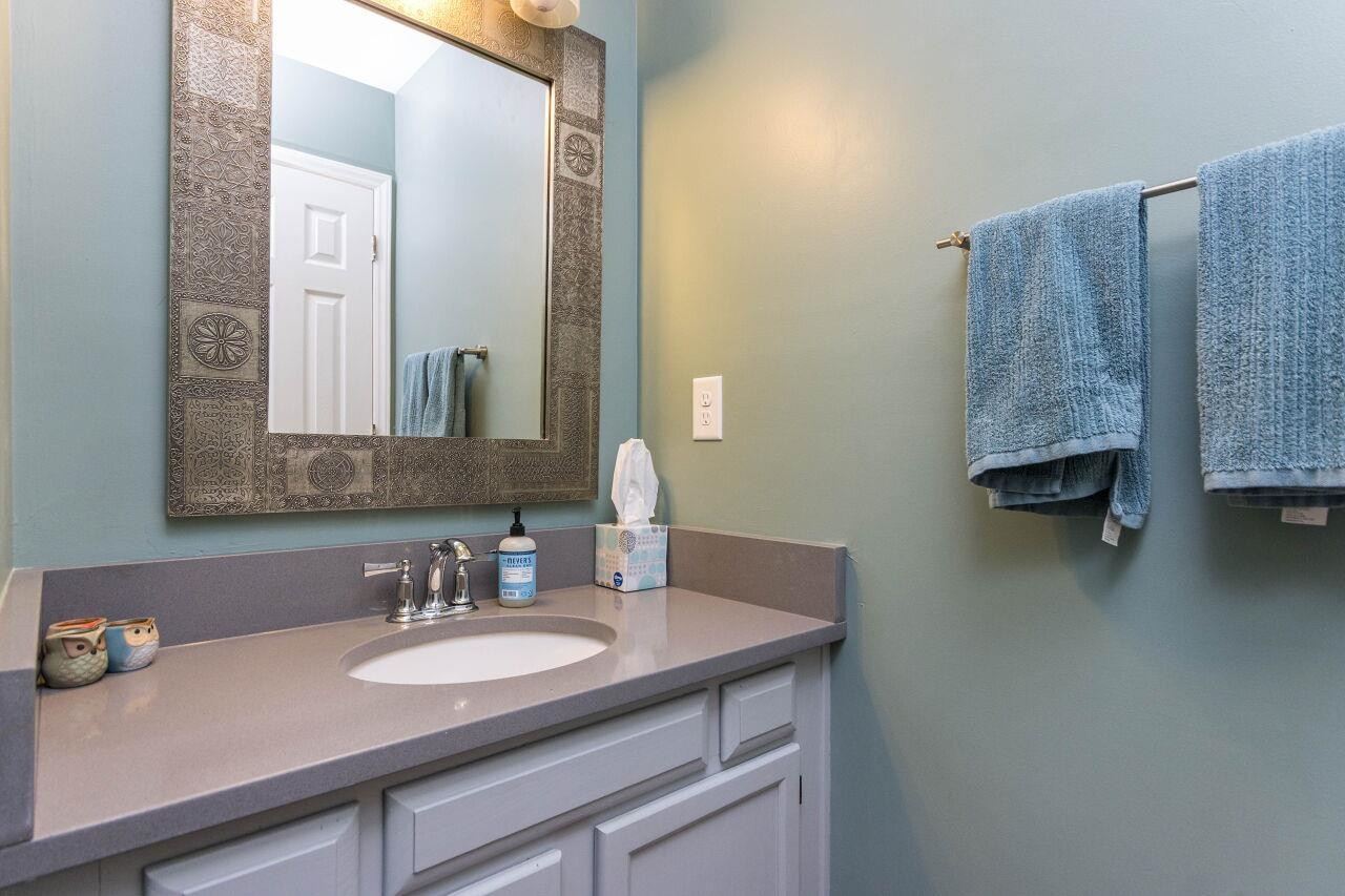 12 Rattan Bay Court Durham, NC 27713 - Photo 24 of 33 Powder Room