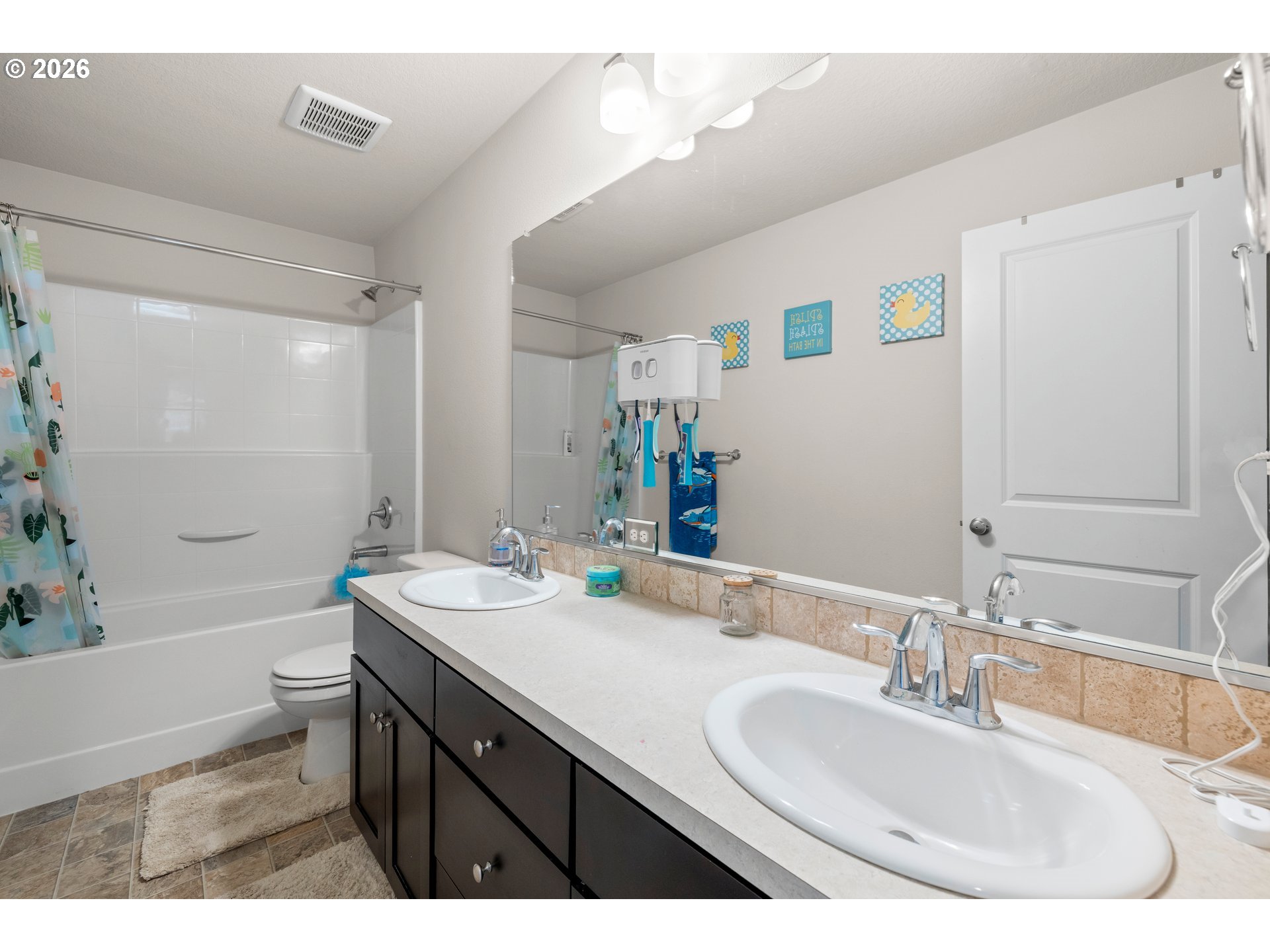 17256 Southeast Biscayne Street Damascus, OR 97089 - Photo 28 of 46 Bathroom