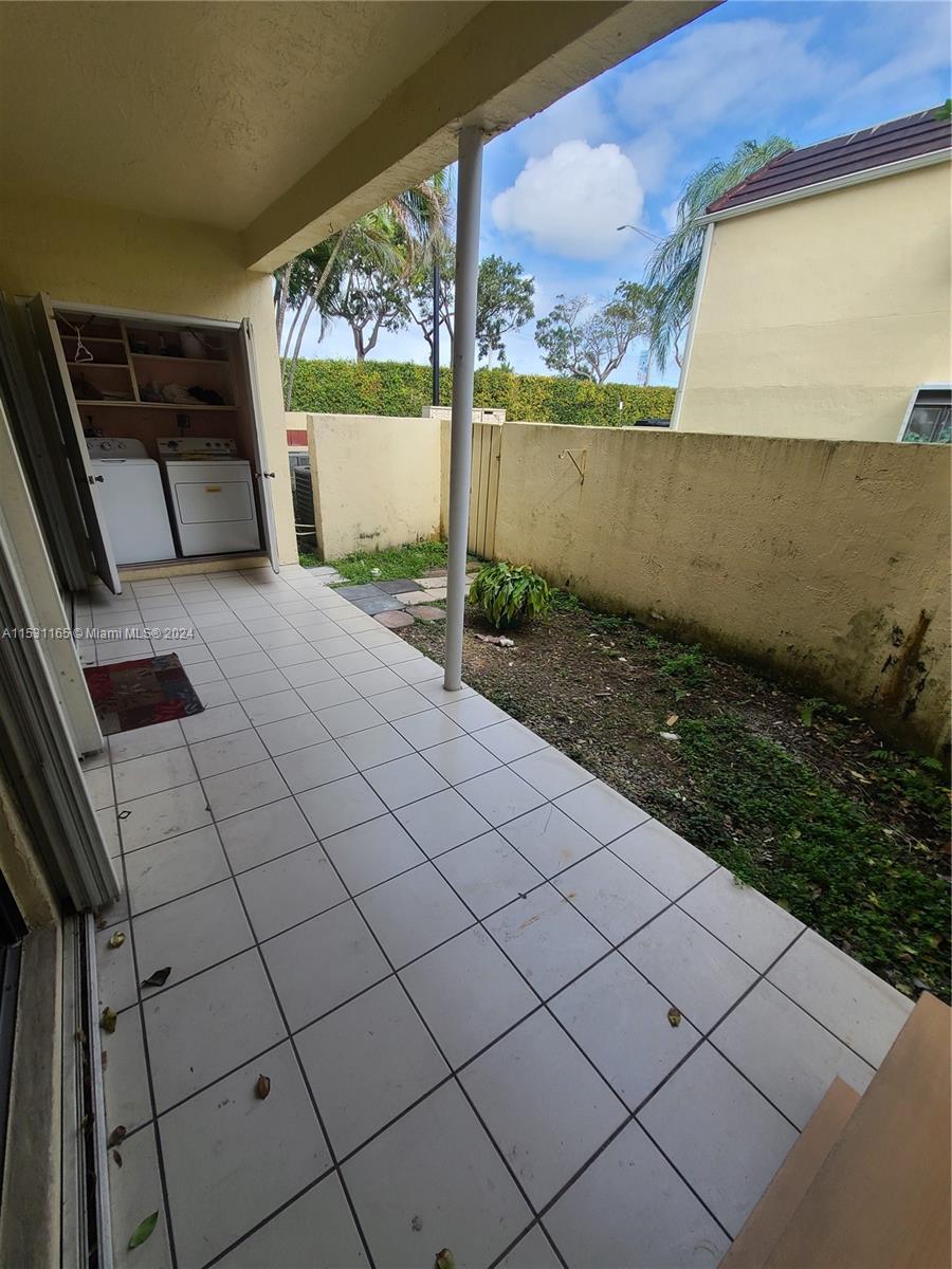 8807 Southwest 130th Place, Unit 102 Miami, FL 33186 - Photo 16 of 18