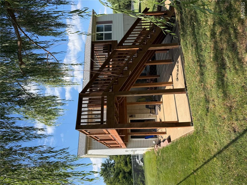 250 Derek Drive Hawk Point, MO 63349 - Photo 5 of 34