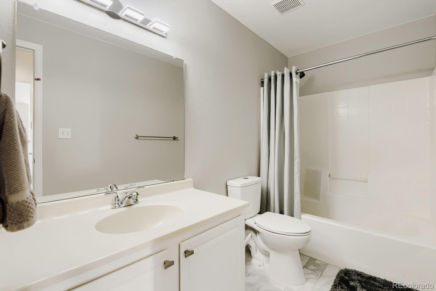 3855 East Canyon Ranch Road, Unit 202 Highlands Ranch, CO 80126 - Photo 10 of 20