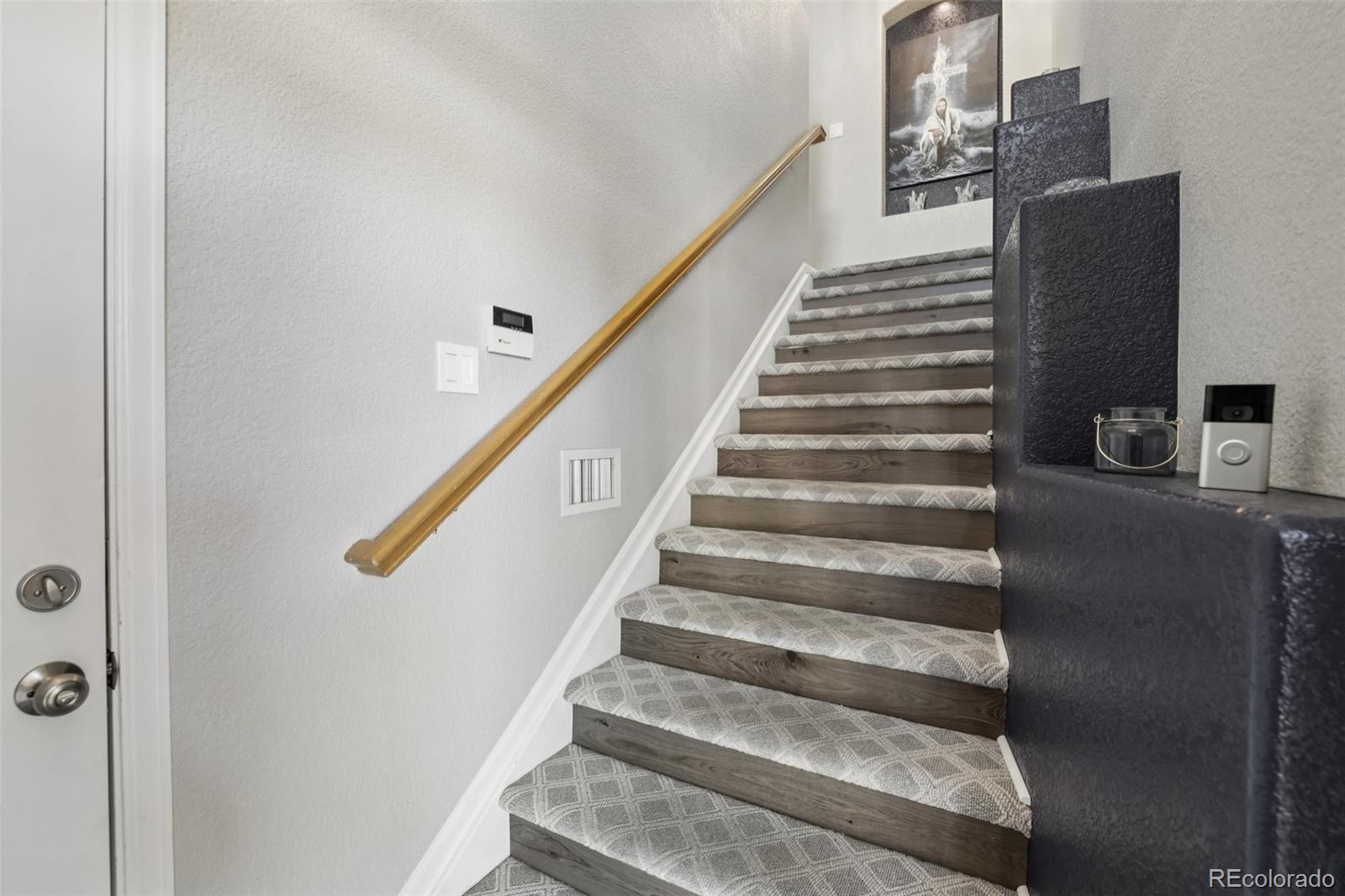 224 Whitehaven Circle Highlands Ranch, CO 80129 - Photo 28 of 34 a view of entryway