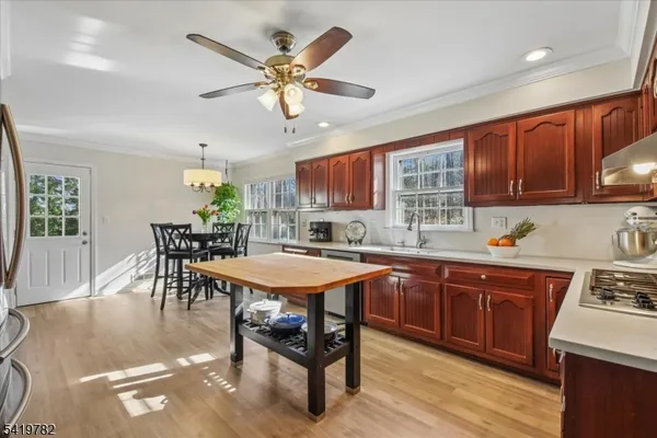 $1,150,000 | 20 Fieldstone Drive, Morristown, NJ 07960