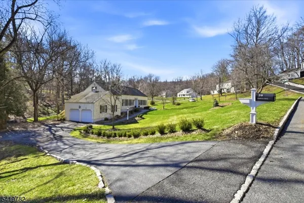 $1,150,000 | 20 Fieldstone Drive, Morristown, NJ 07960