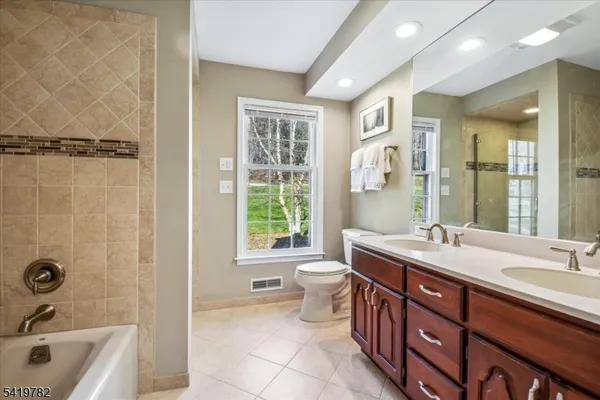 $1,150,000 | 20 Fieldstone Drive, Morristown, NJ 07960