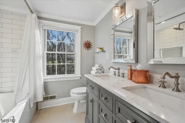 $1,150,000 | 20 Fieldstone Drive, Morristown, NJ 07960