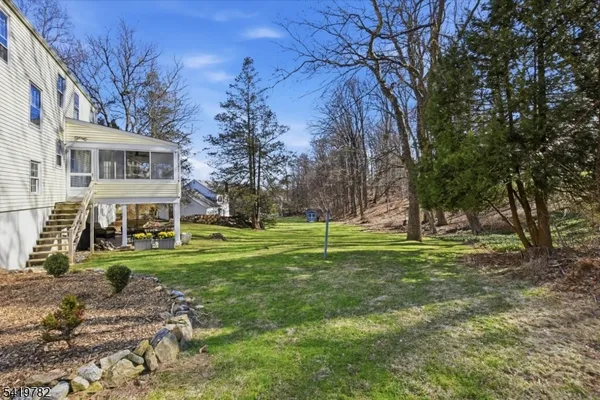 $1,150,000 | 20 Fieldstone Drive, Morristown, NJ 07960