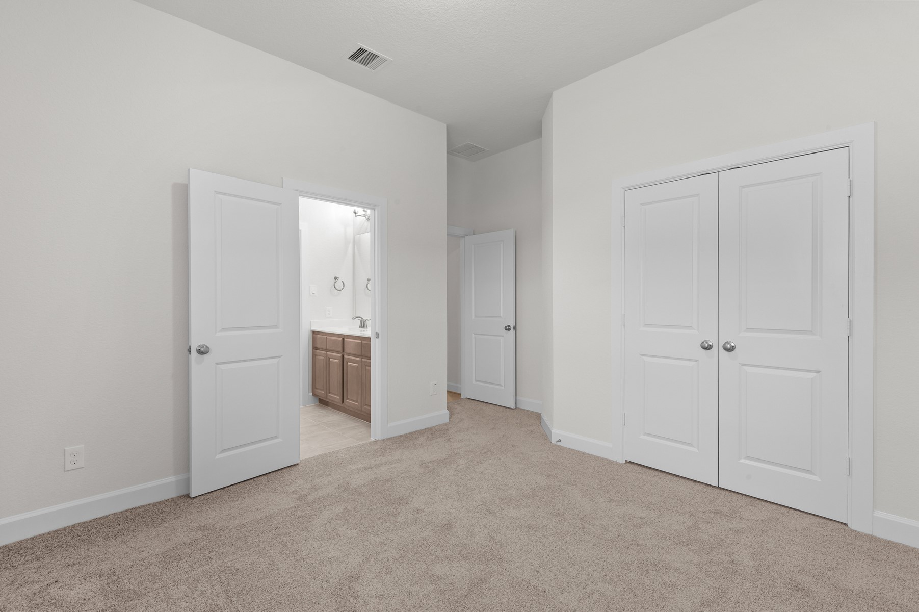 15829 Moran Meadow Street Conroe, TX 77302 - Photo 11 of 39 Photo does not represent actual home options and selection. Ask Sales consultant for specific selections.