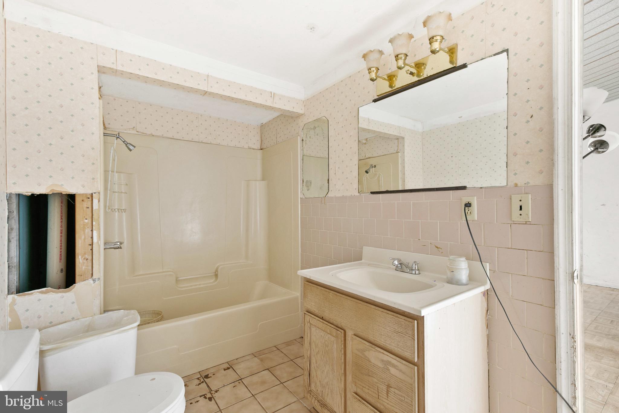 2810 Hollins Ferry Road Baltimore, MD 21230 - Photo 34 of 68 Gallery Image 34