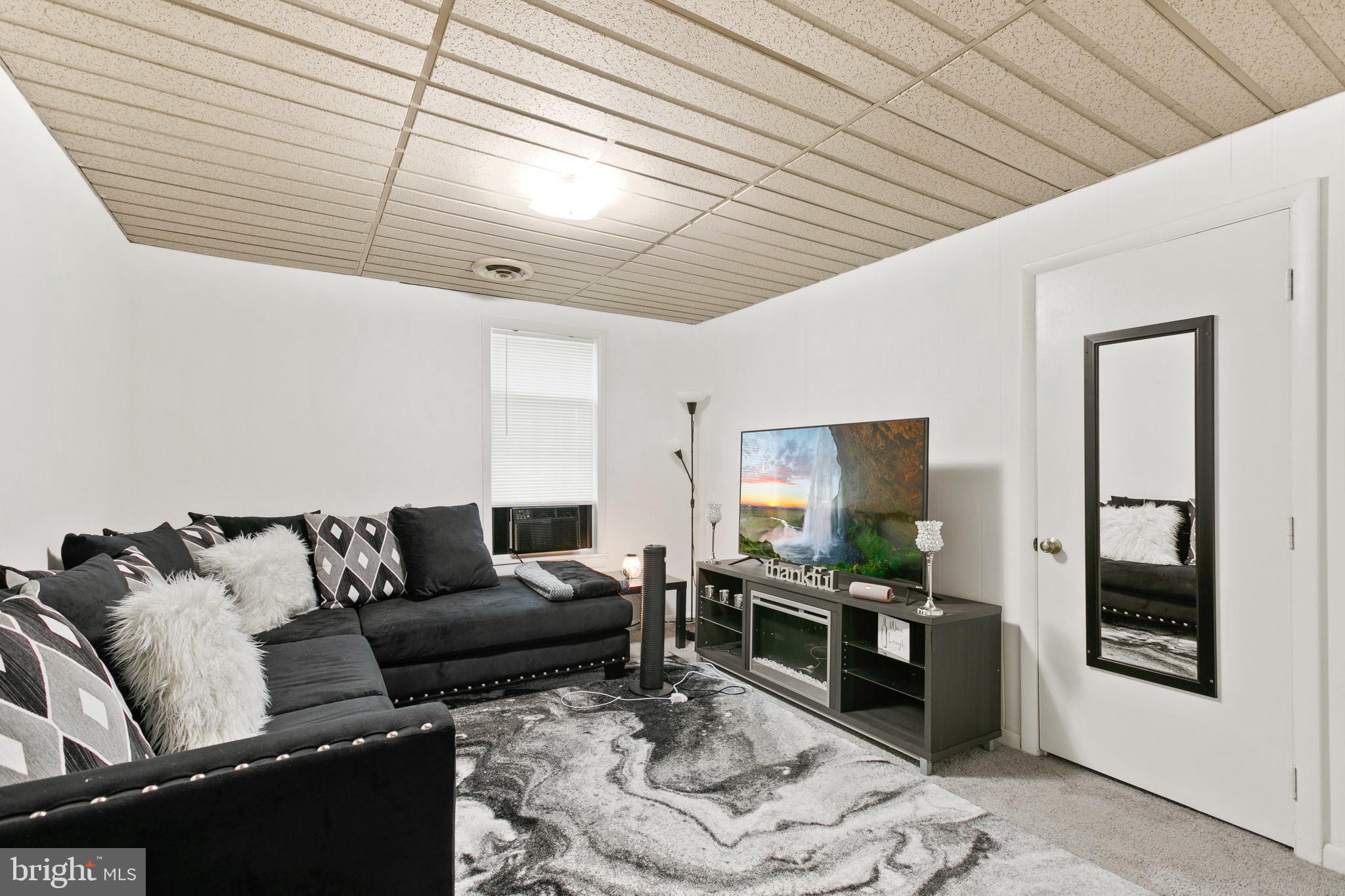 2810 Hollins Ferry Road Baltimore, MD 21230 - Photo 8 of 68 Gallery Image 8