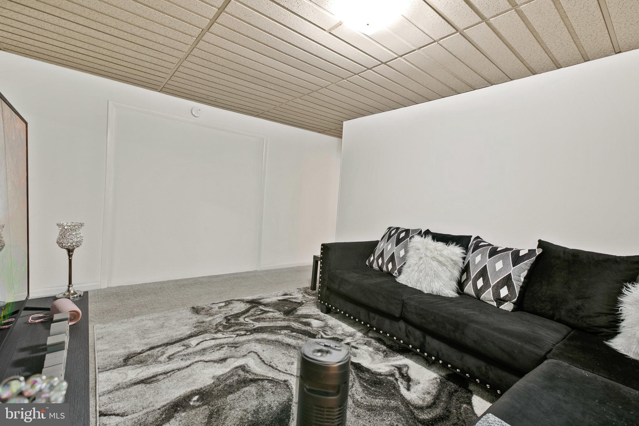 2810 Hollins Ferry Road Baltimore, MD 21230 - Photo 9 of 68 Gallery Image 9