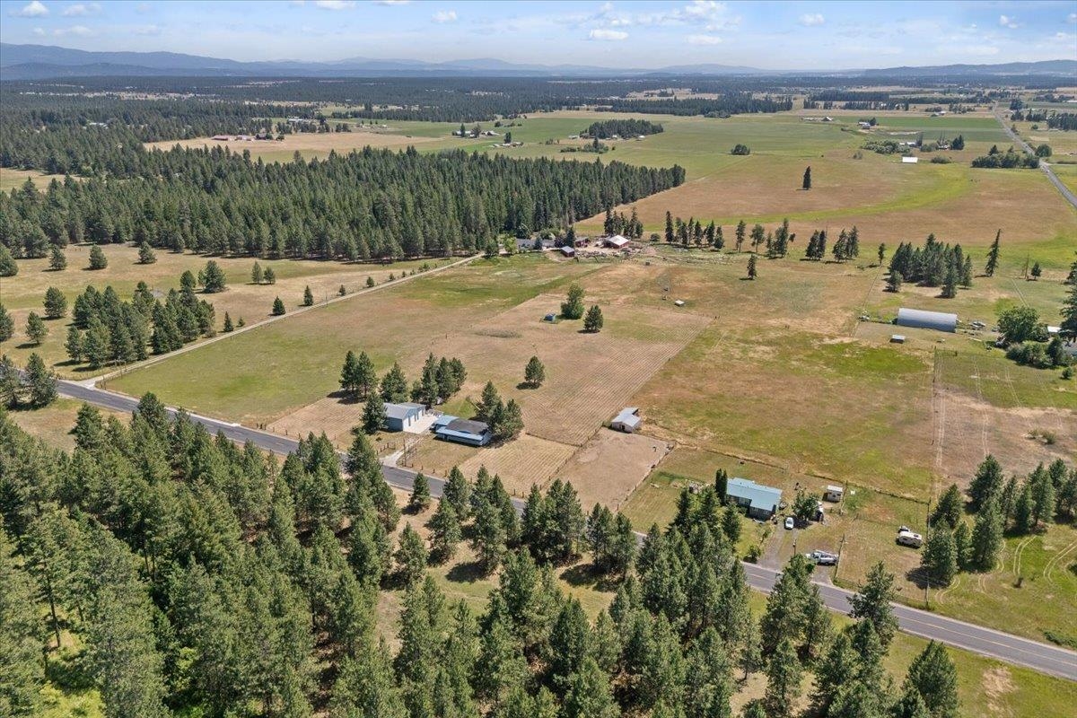 4115 West Davis Road Deer Park, WA 99006 - Photo 23 of 28 Gallery Image 23