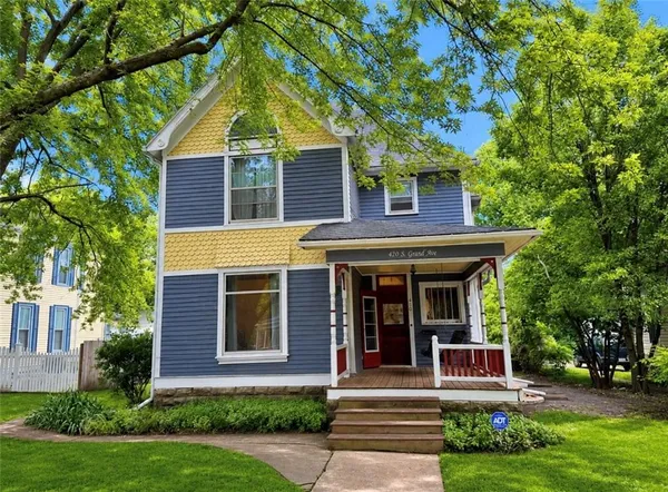 $245,000 | 420 South Grand Avenue, Sedalia, MO 65301