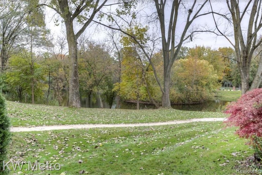 1137 Pine Ridge Court Rochester Hills, MI 48306 - Photo 25 of 27