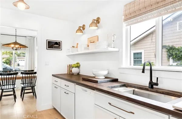 $899,000 | 1026 West Carlton Place, Santa Ana, CA 92707