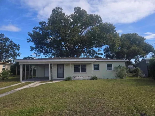 $1,200 | 109 Patricia Street, Auburndale, FL 33823