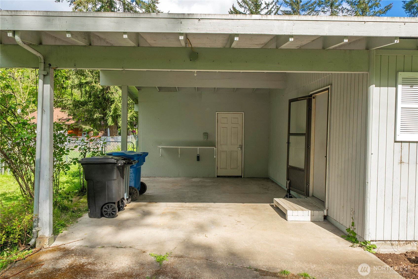 21813 223rd Place Southeast Renton, WA 98058 - Photo 3 of 30 Gallery Image 3