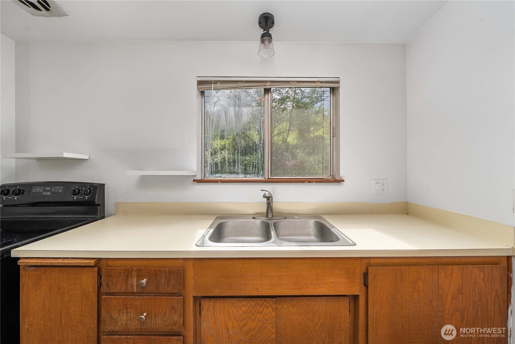21813 223rd Place Southeast Renton, WA 98058 - Photo 10 of 30 Gallery Image 10