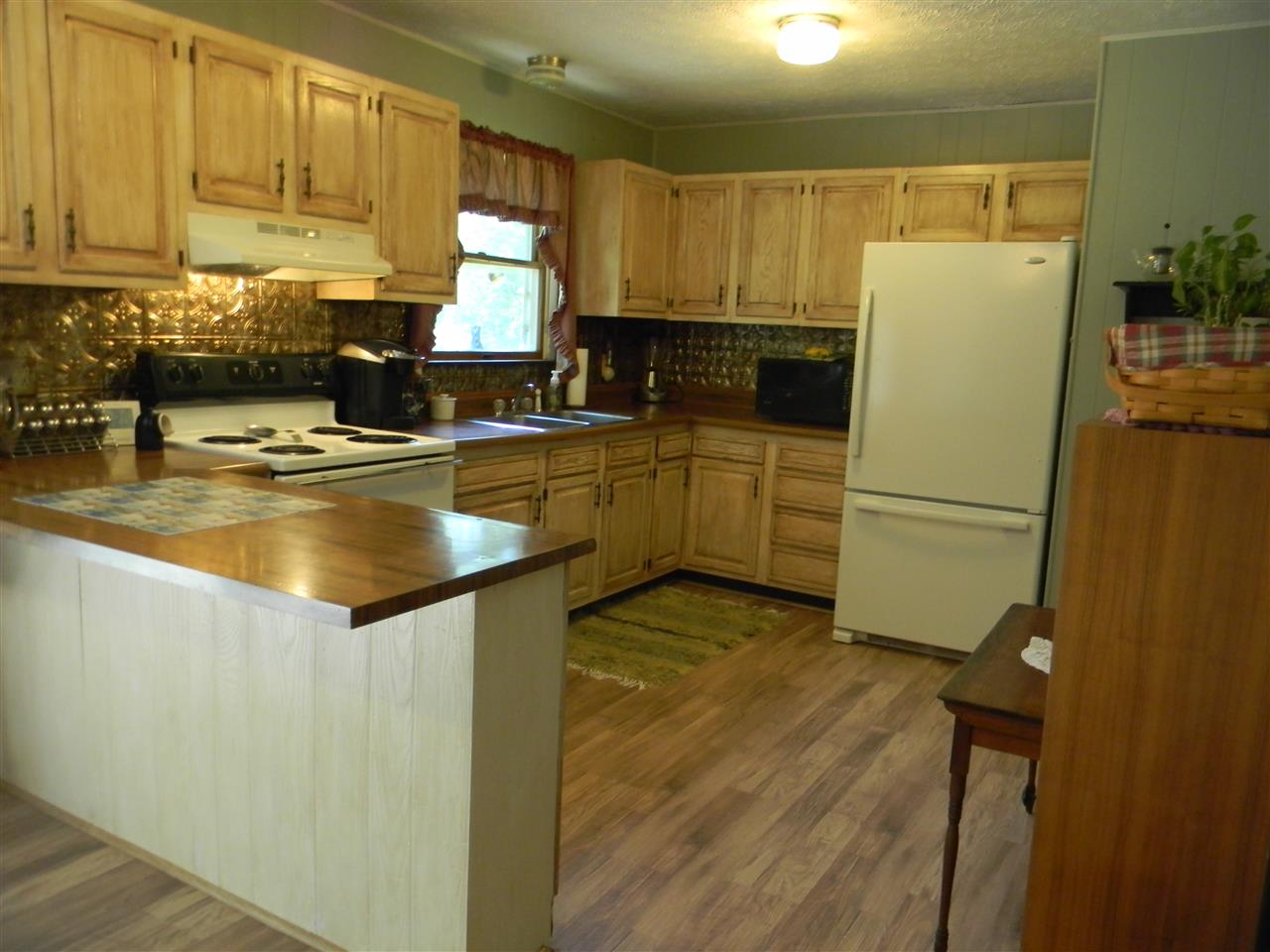 1803 Rariden Hill Mitchell, IN 47446 - Photo 3 of 36 Gallery Image 3