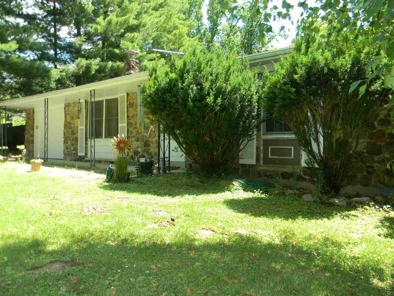 1803 Rariden Hill Mitchell, IN 47446 - Photo 21 of 36 Gallery Image 21