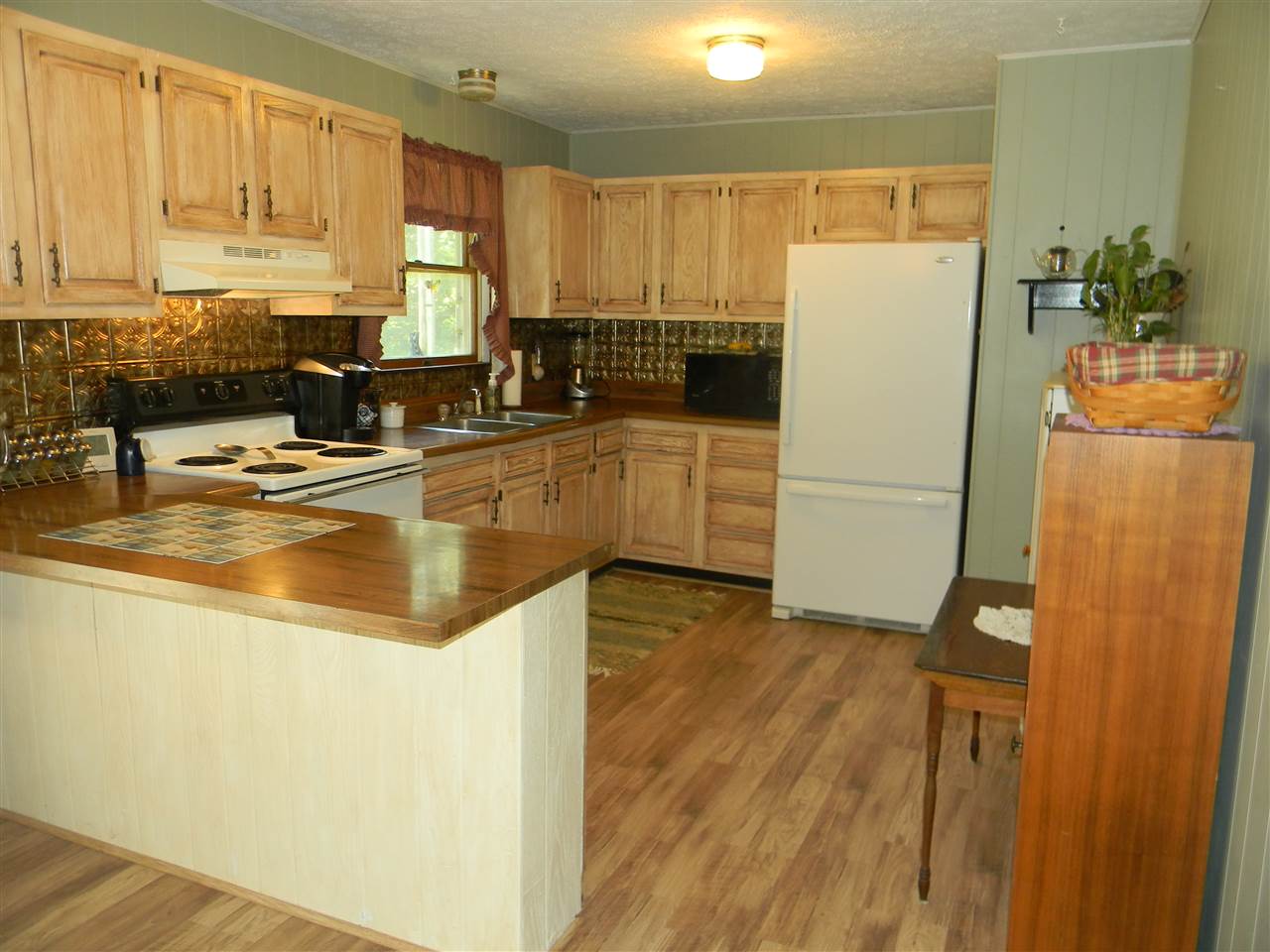 1803 Rariden Hill Mitchell, IN 47446 - Photo 5 of 36 Gallery Image 5