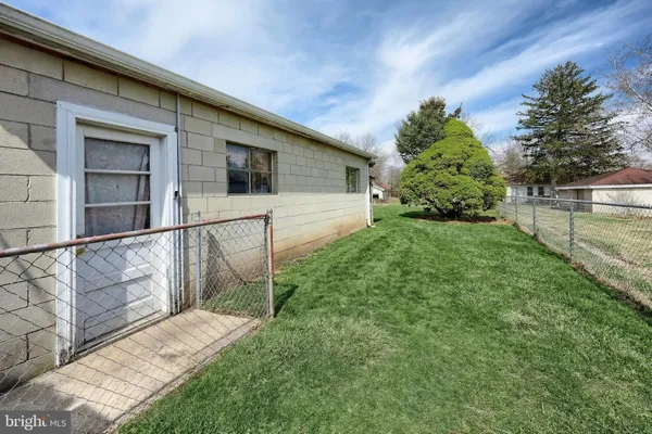 $270,000 | 3119 Brookside Avenue, Dover, PA 17315