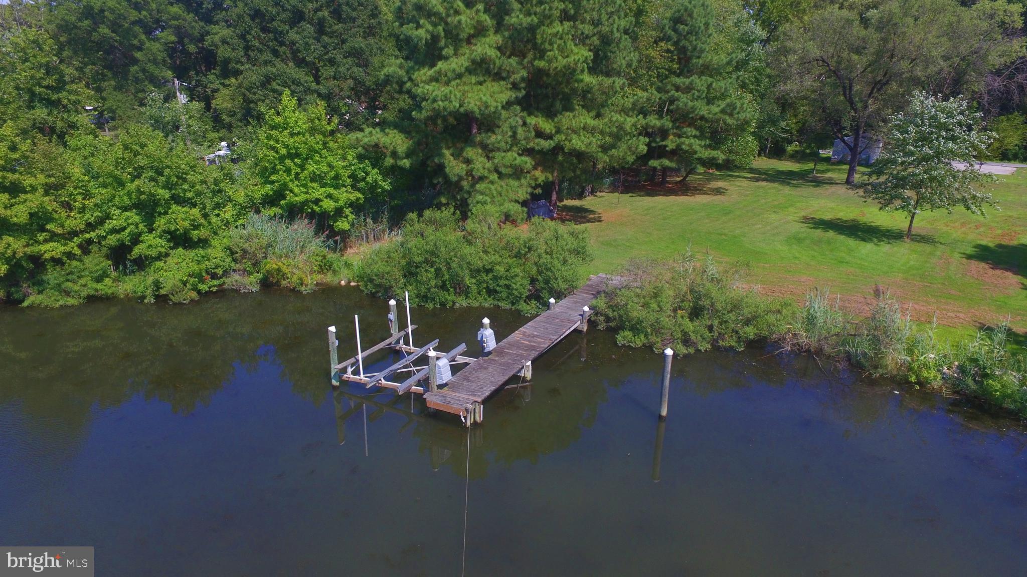 3713 Clarks Point Road Middle River, MD 21220 - Photo 14 of 23