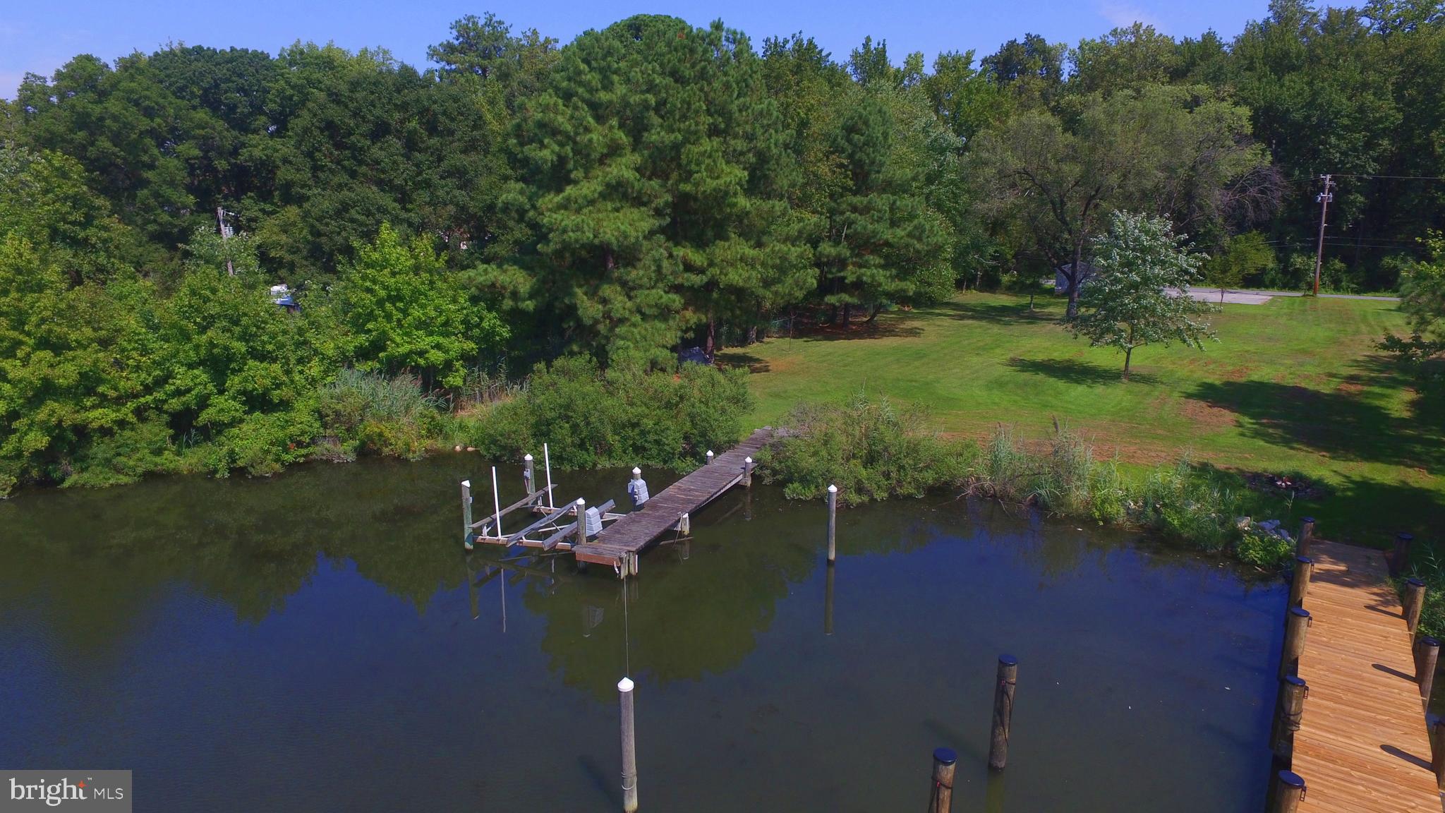 3713 Clarks Point Road Middle River, MD 21220 - Photo 15 of 23