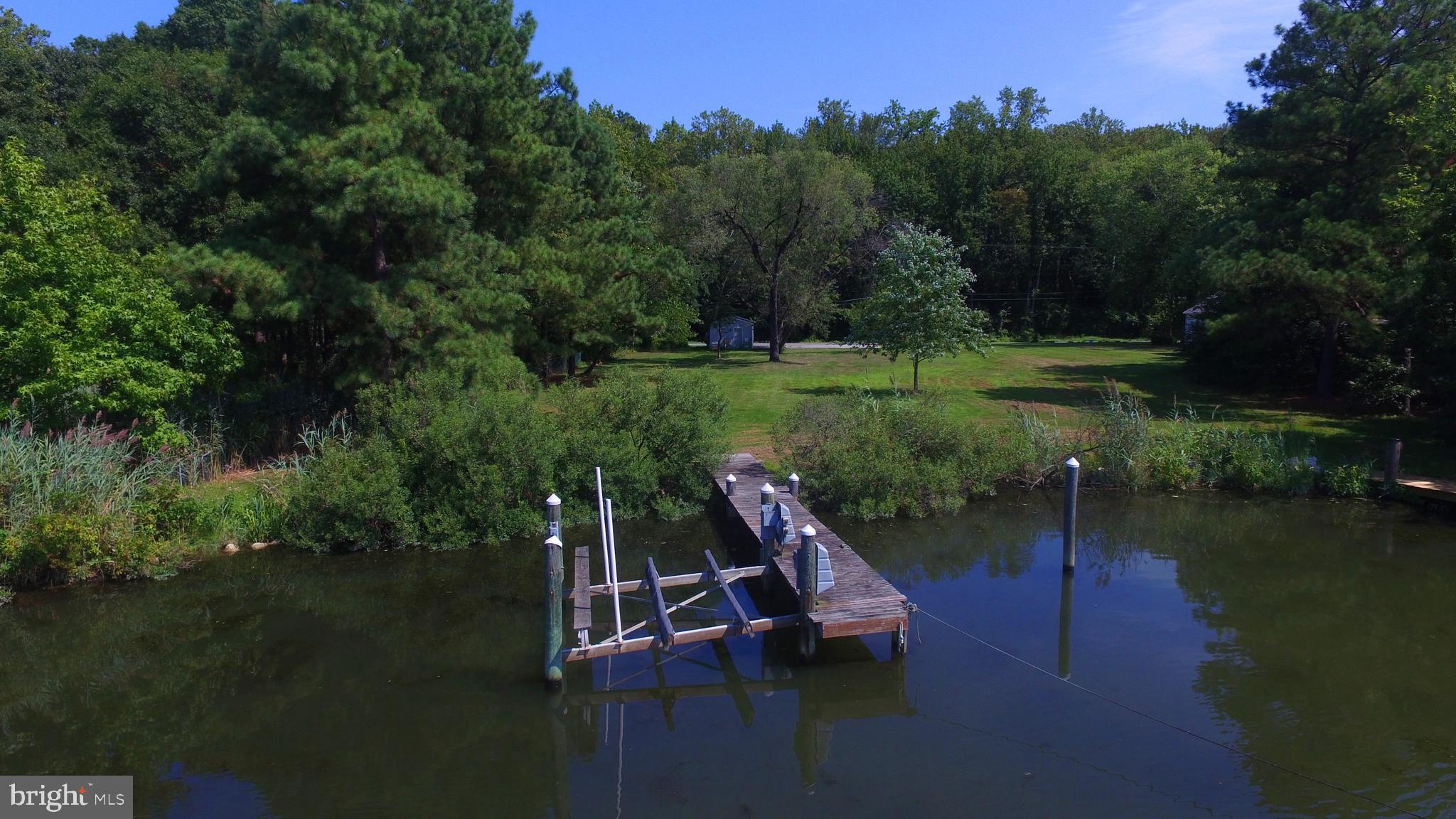 3713 Clarks Point Road Middle River, MD 21220 - Photo 17 of 23