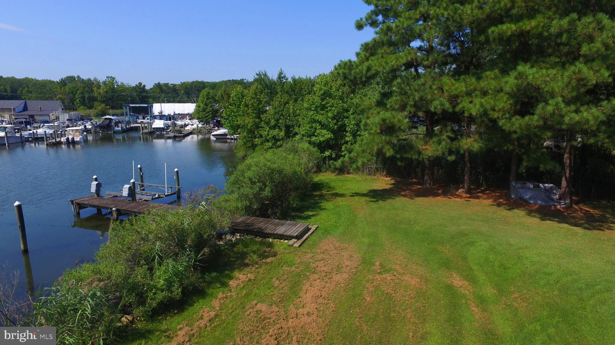 3713 Clarks Point Road Middle River, MD 21220 - Photo 21 of 23