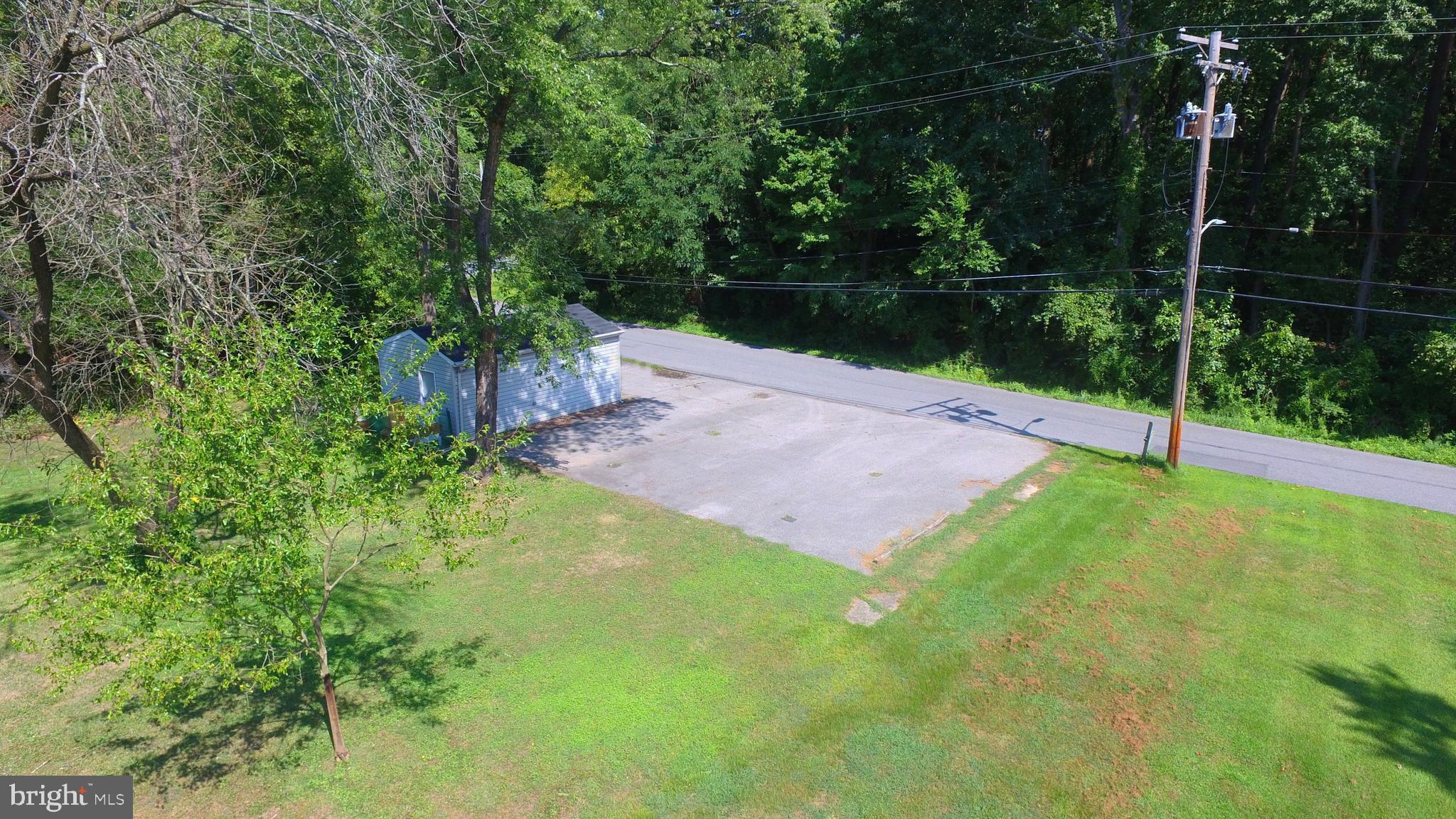 3713 Clarks Point Road Middle River, MD 21220 - Photo 10 of 23