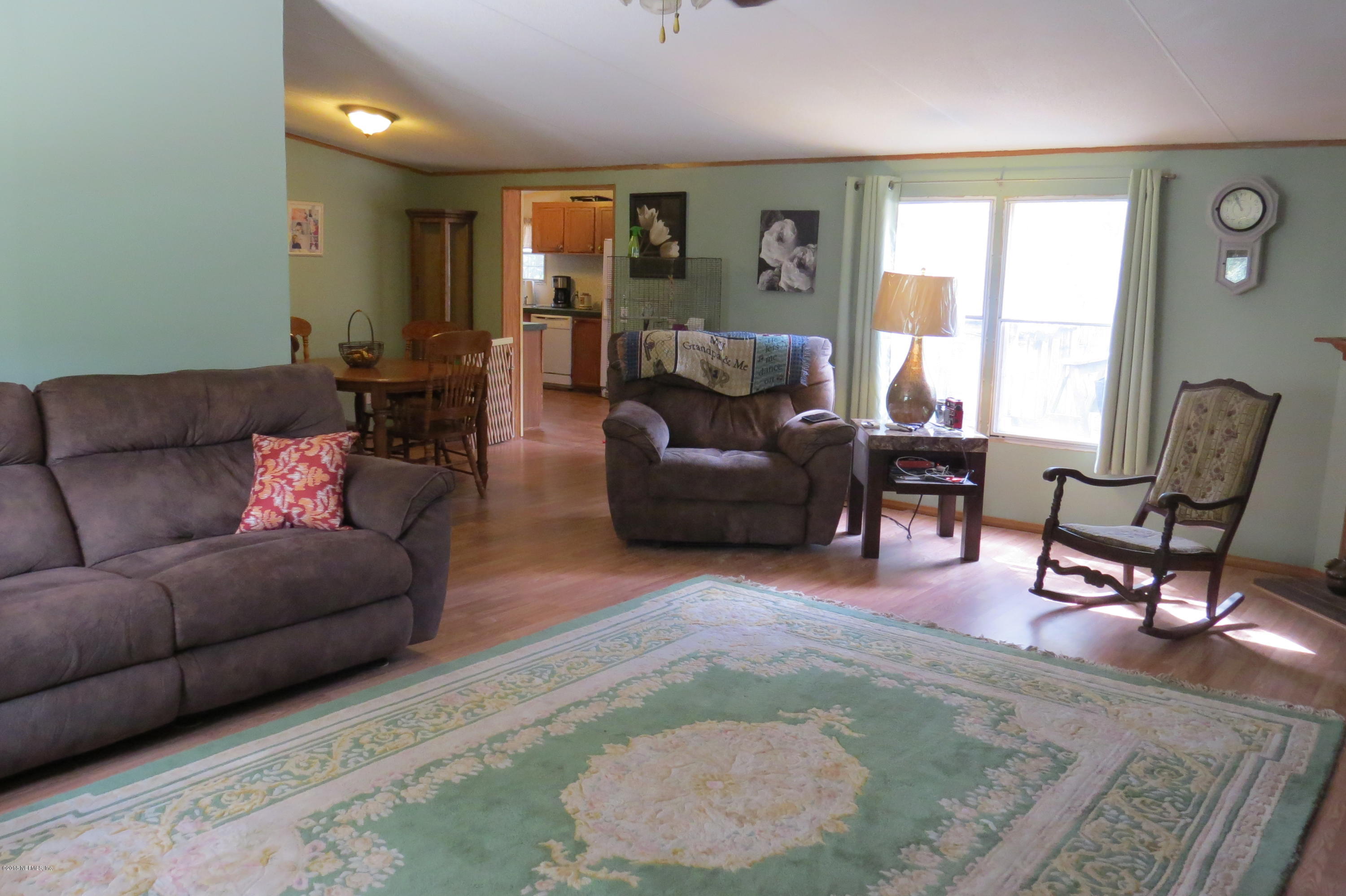 874 Cousintown Road Interlachen, FL 32148 - Photo 2 of 18 Family Room