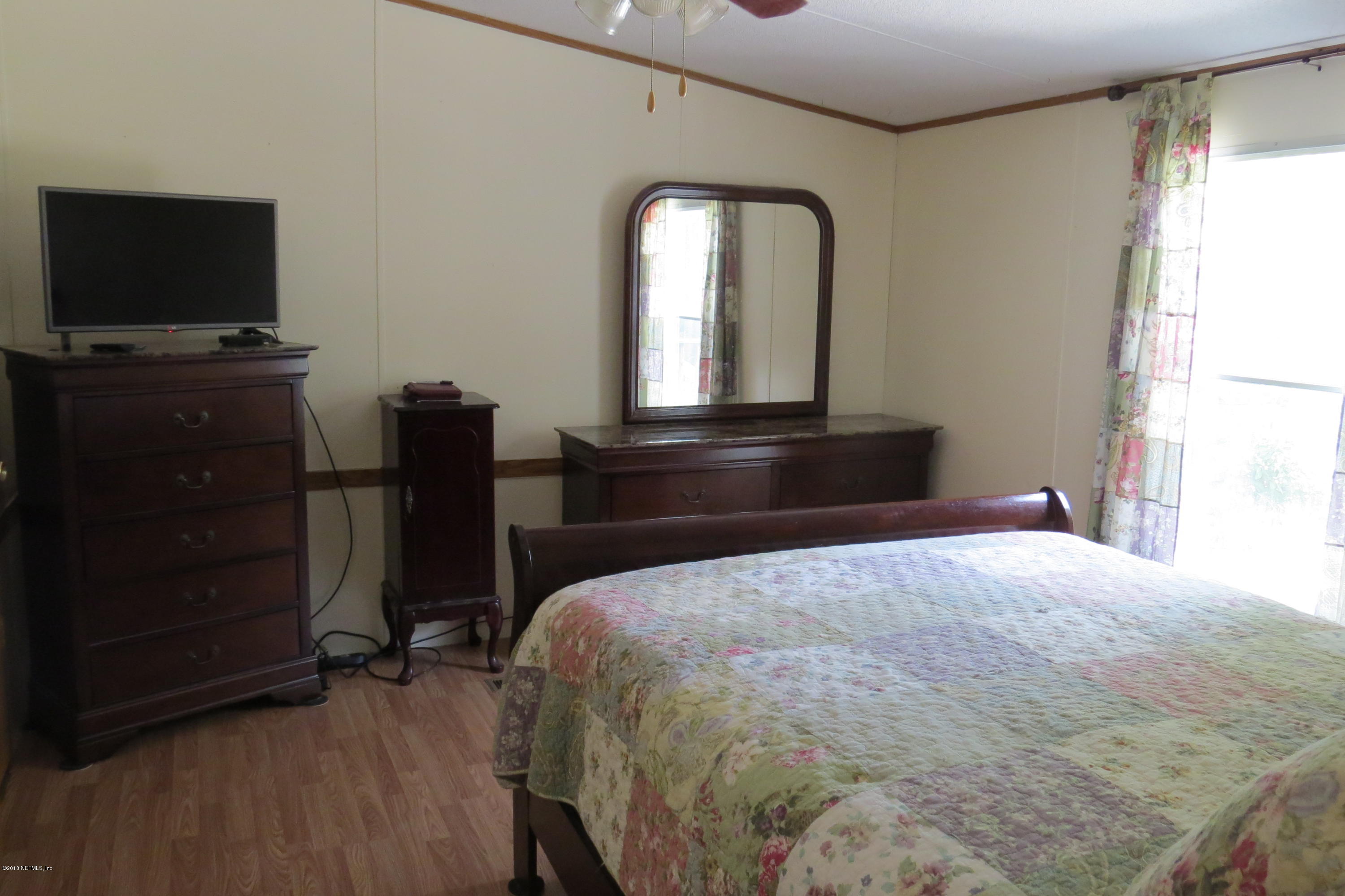 874 Cousintown Road Interlachen, FL 32148 - Photo 8 of 18 Master Bedroom