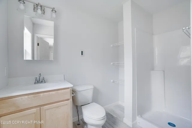 $2,250 | 458 Country Pl Drive, Tobyhanna, PA 18466