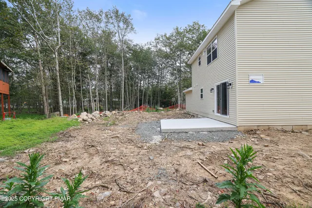 $2,250 | 458 Country Pl Drive, Tobyhanna, PA 18466