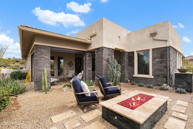 $1,899,000 | 37229 North Winding Wash Trail, Carefree, AZ 85377